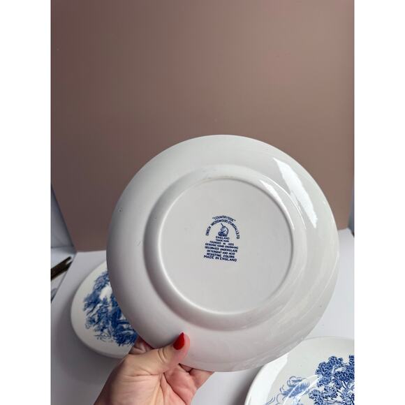 Vintage Wedgwood Dinner Plates Set of 4 Blue Transferware "Countryside" Pattern - Picture 8 of 10